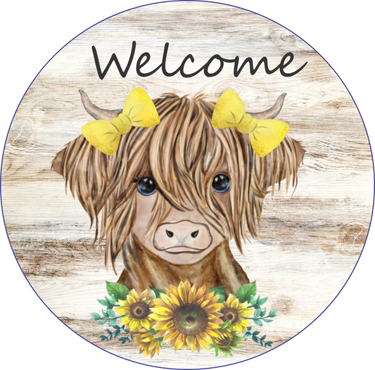 Welcome Highland Cow Sunflowers Round